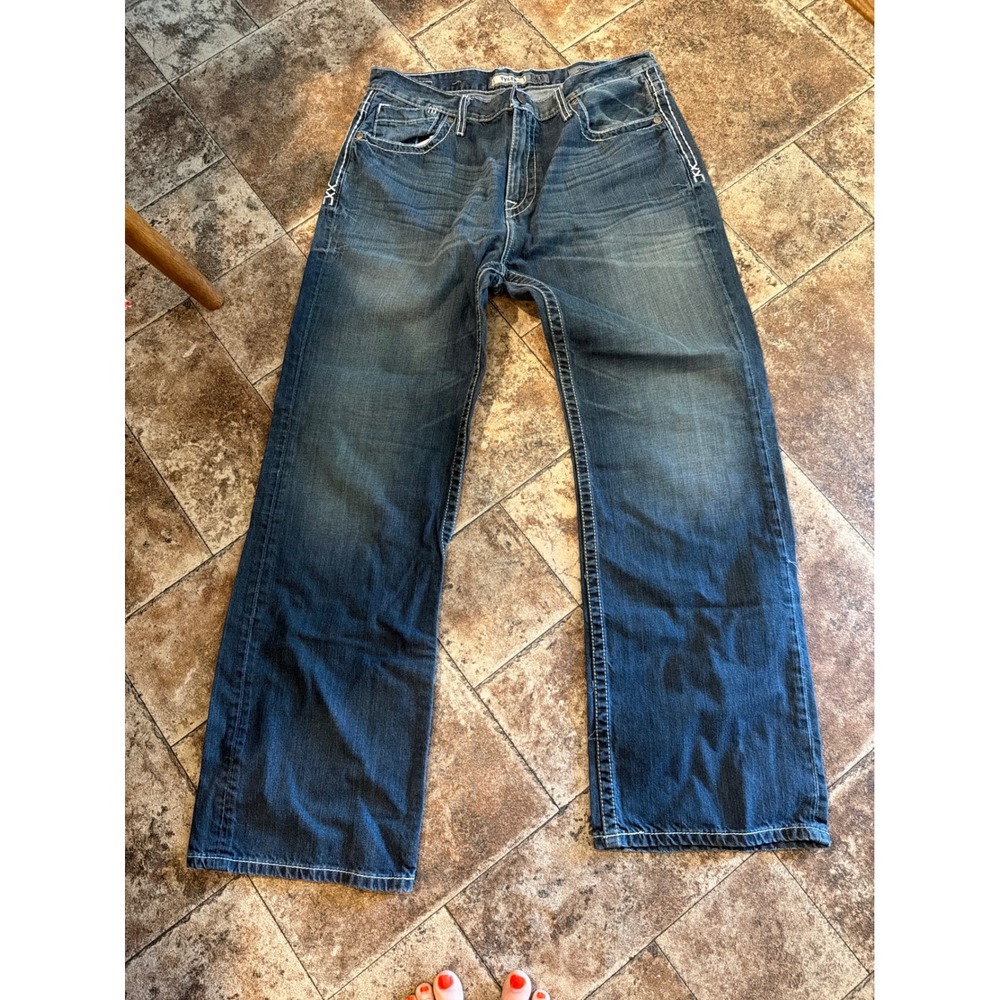 BKE Tyler Mens Relaxed Straight Leg Jeans Medium Wash Heavy Stitch 37x31 Blue